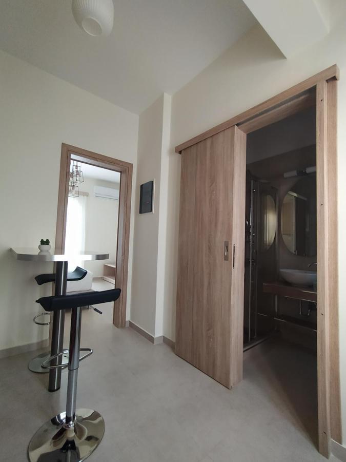 Chrysanthe'S Apartments No2 Poros Town ภายนอก รูปภาพ